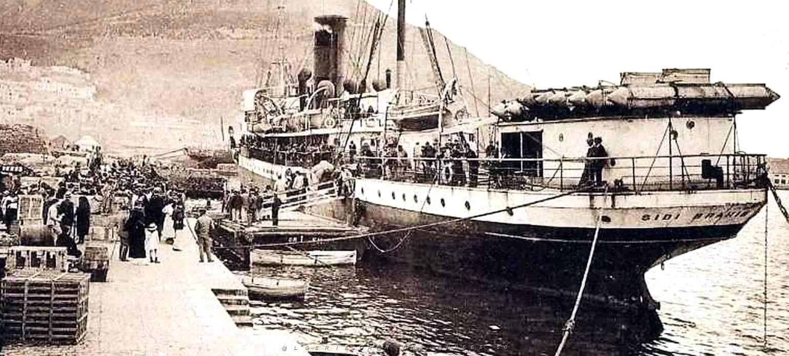 1091- Oran - Le Sidi-Brahim dans le port2 en 1910.jpg